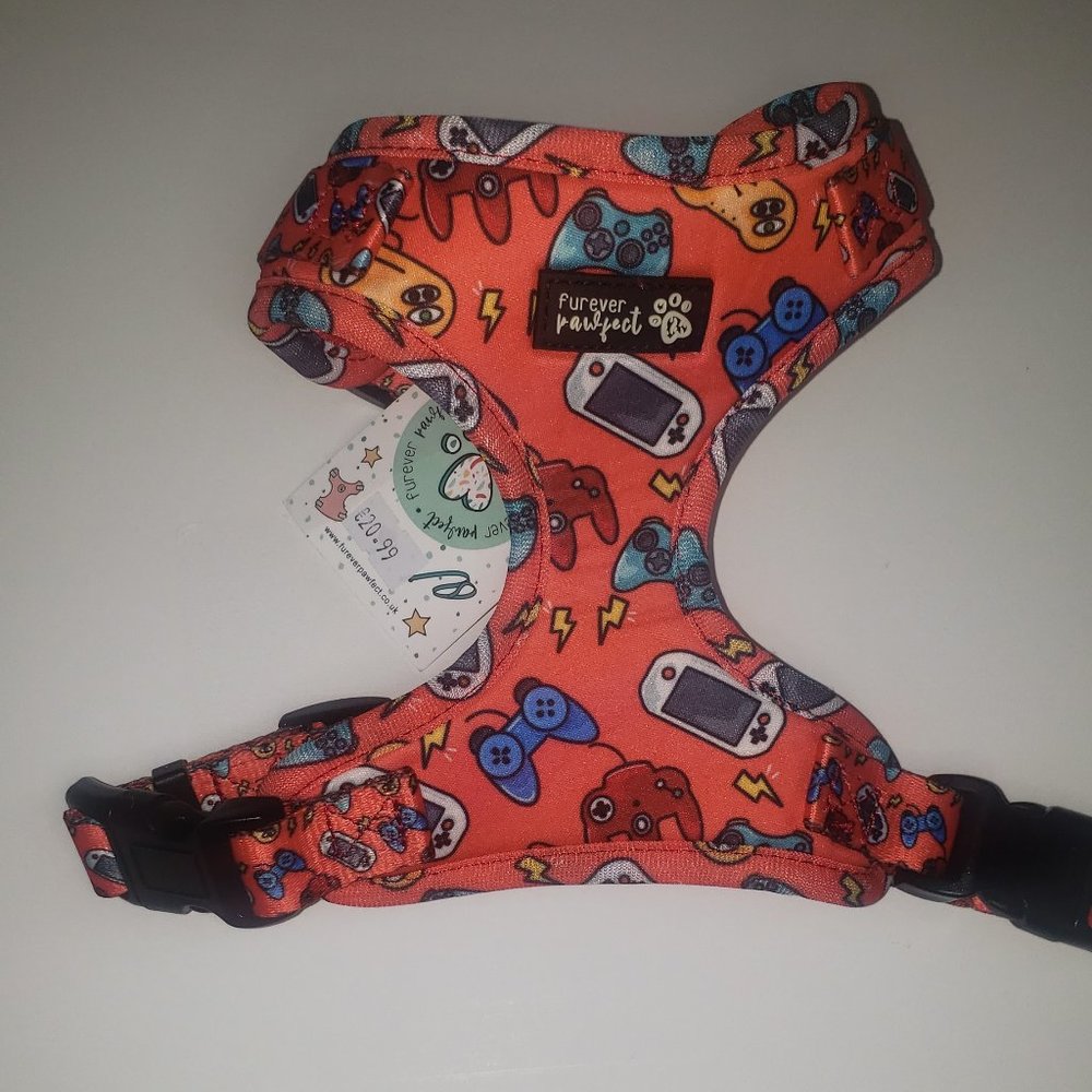 Furever Pawfect - Adjustable Harness - Can't Control Me